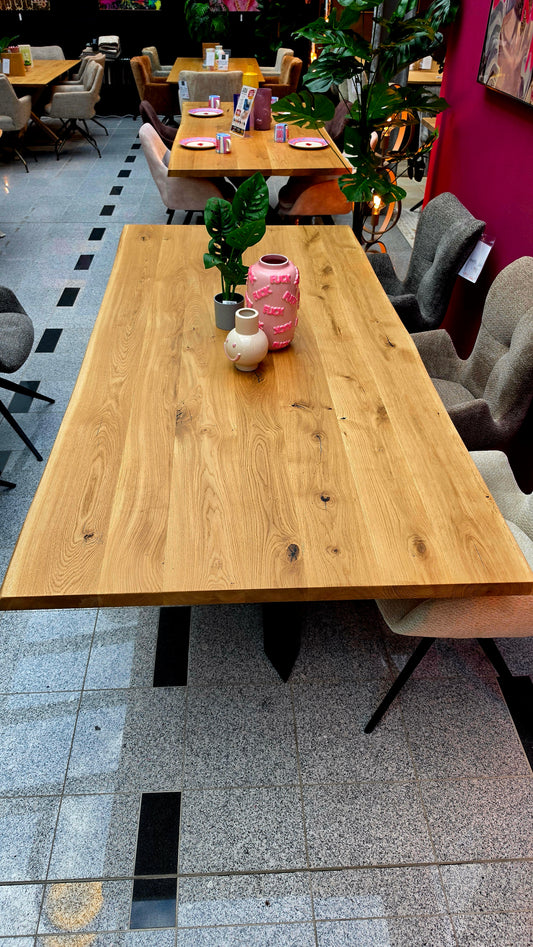 Esstisch YUKON Eiche 220cm voll massiv