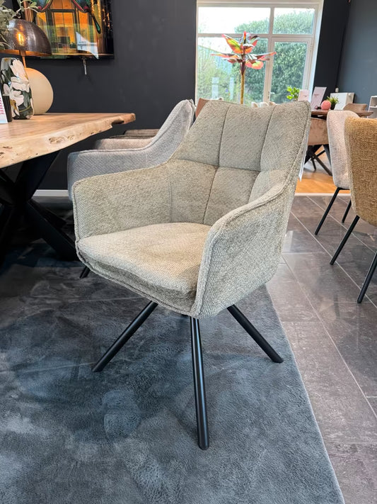 Stuhl LIVANO mit 180-Grad-Drehfunktion