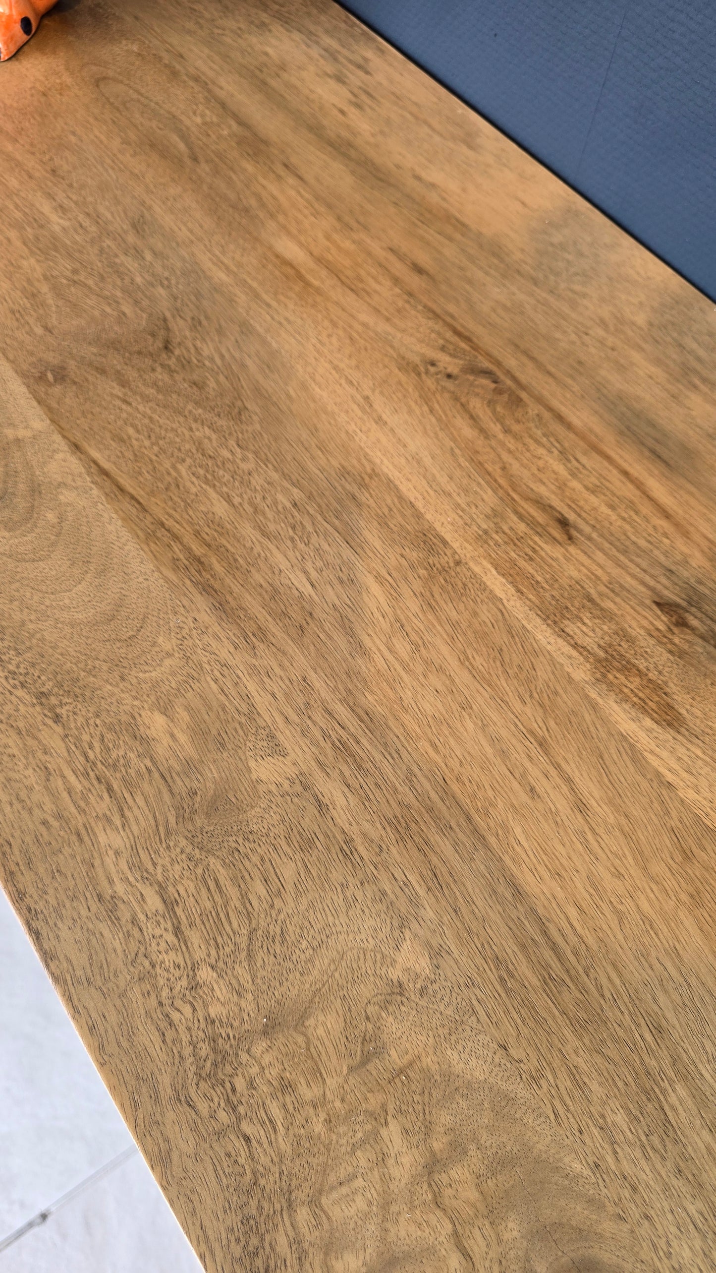 TV-Lowboard "XL" Hell aus massivem Mango-Holz