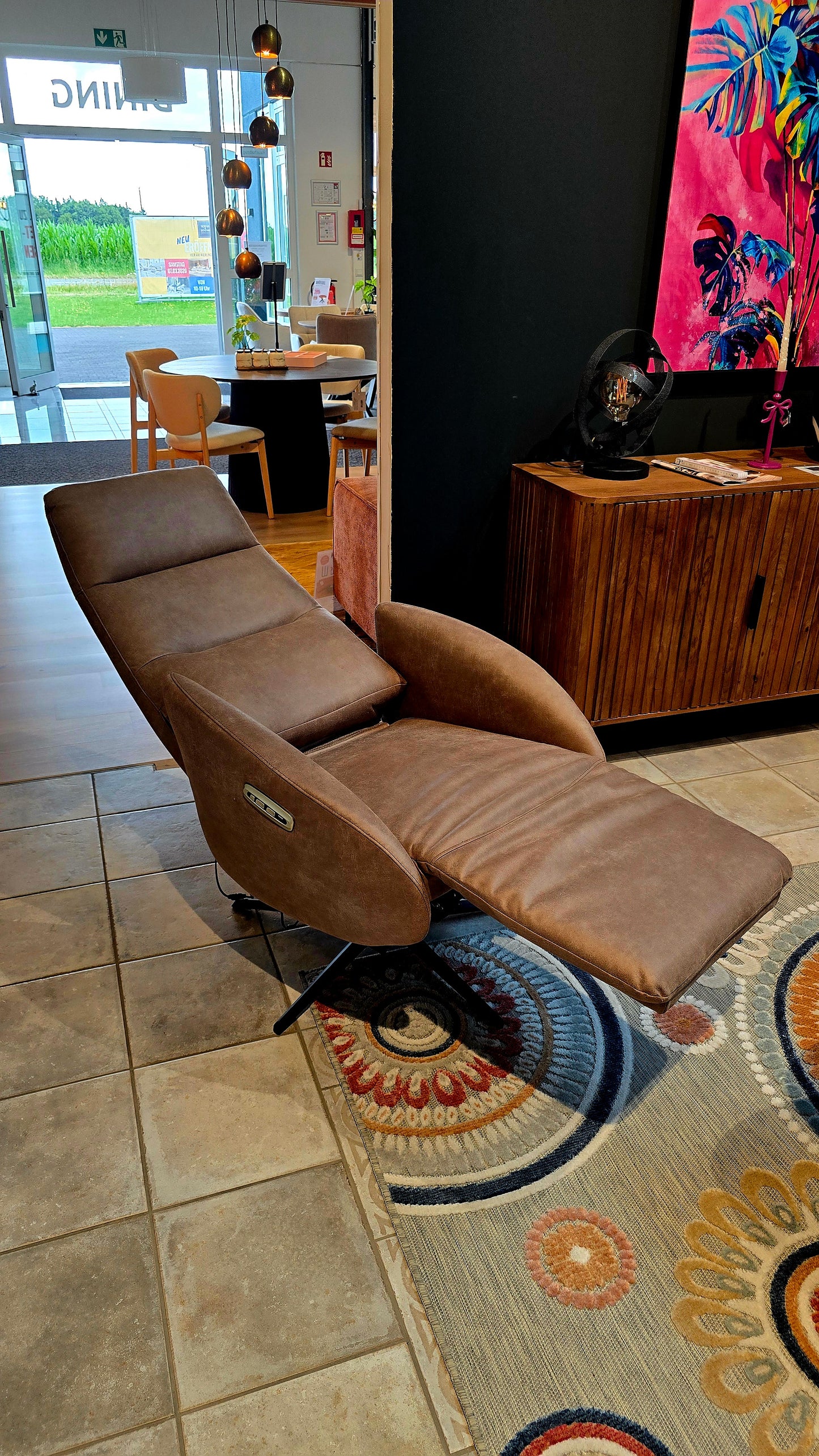Relax Sessel NURA - 2 Motoren mit Akku & Aufstehhilfe