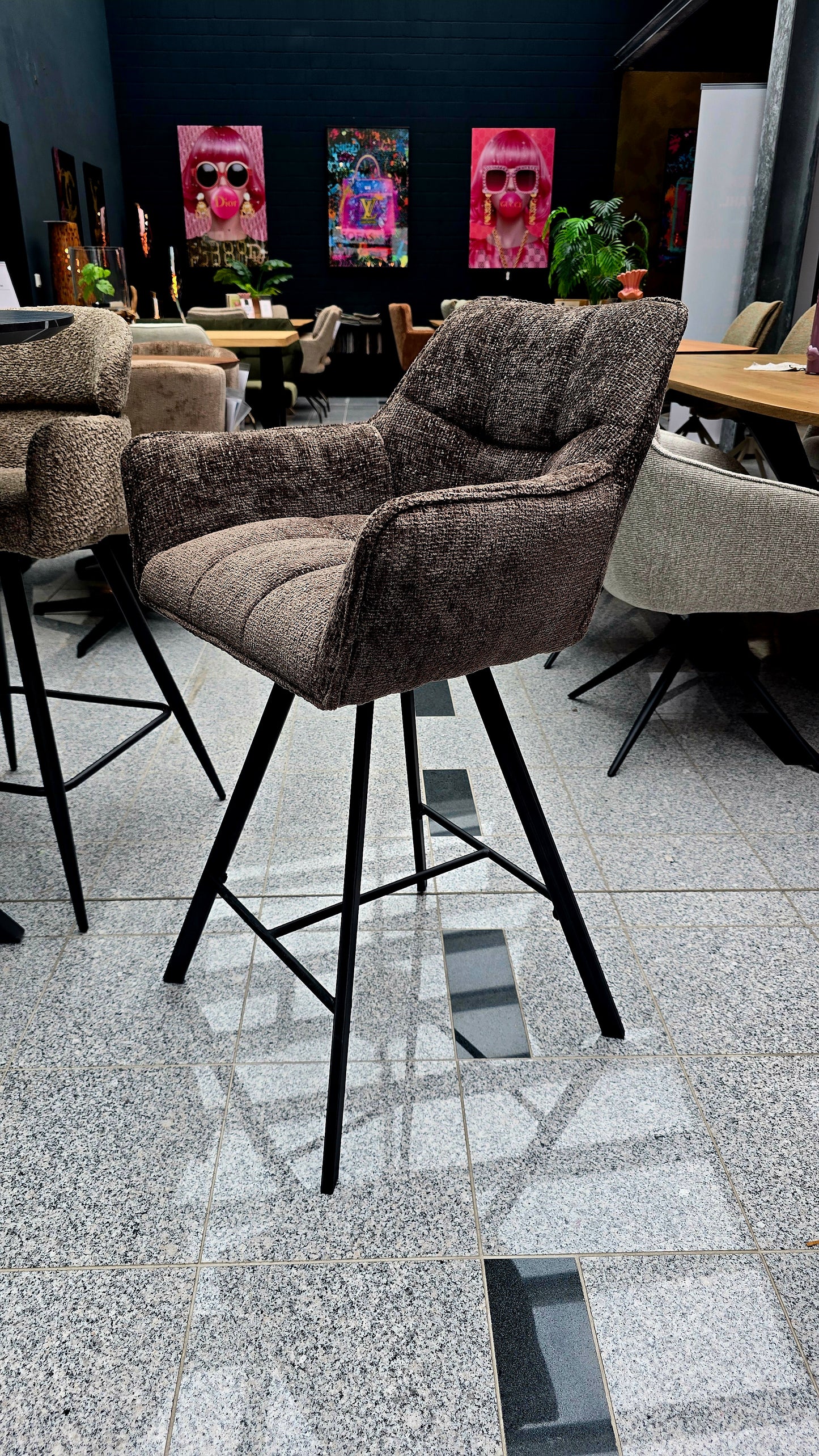 Barhocker RASTI 360-Grad drehbar