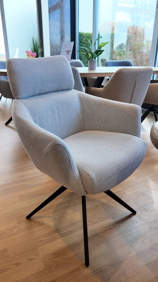 Stuhl NERANO mit 360-Grad-Drehfunktion