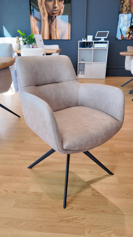Stuhl SALTE mit 360-Grad-Drehfunktion