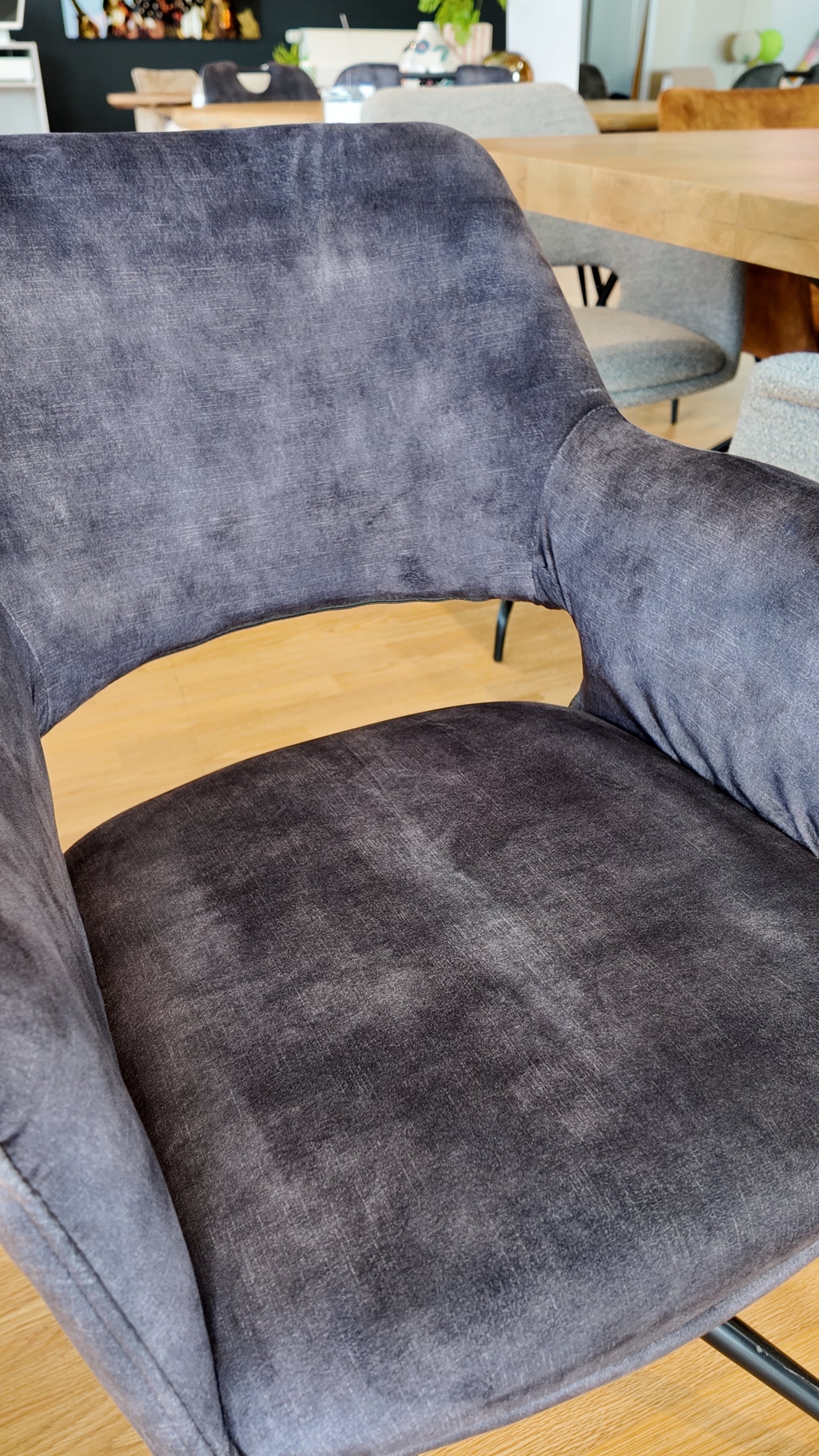Stuhl MODENA mit 180-Grad-Drehfunktion