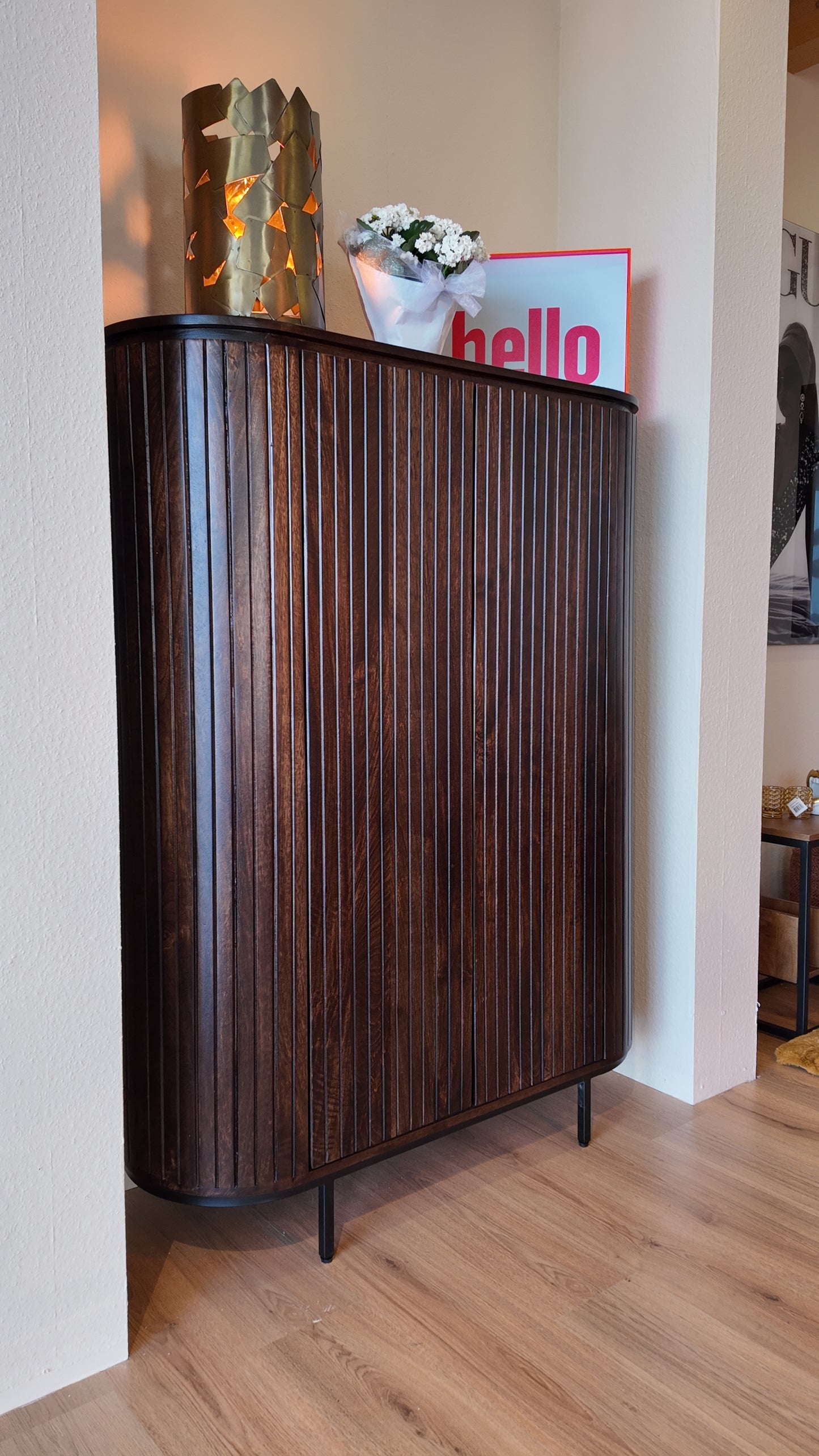 Schrank LV aus massivem Mango-Holz