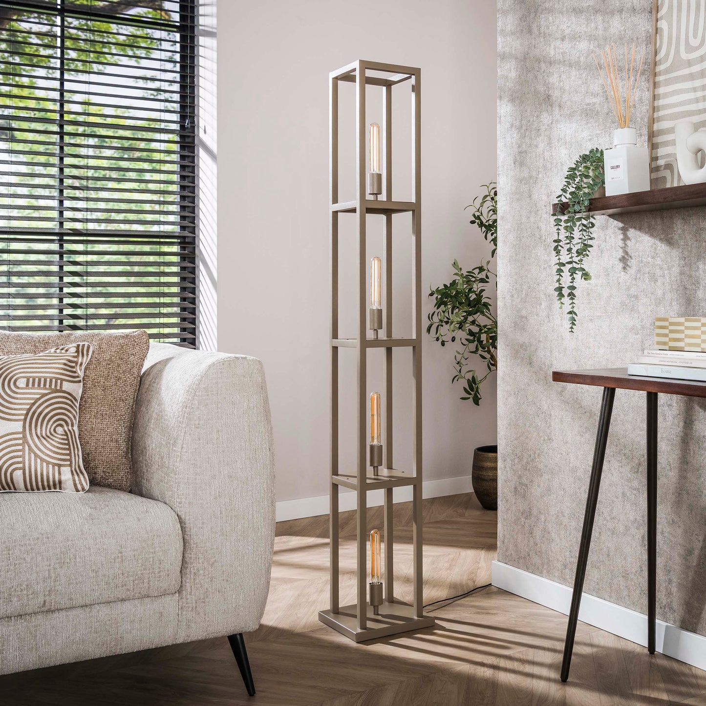 Stehleuchte LIV beige