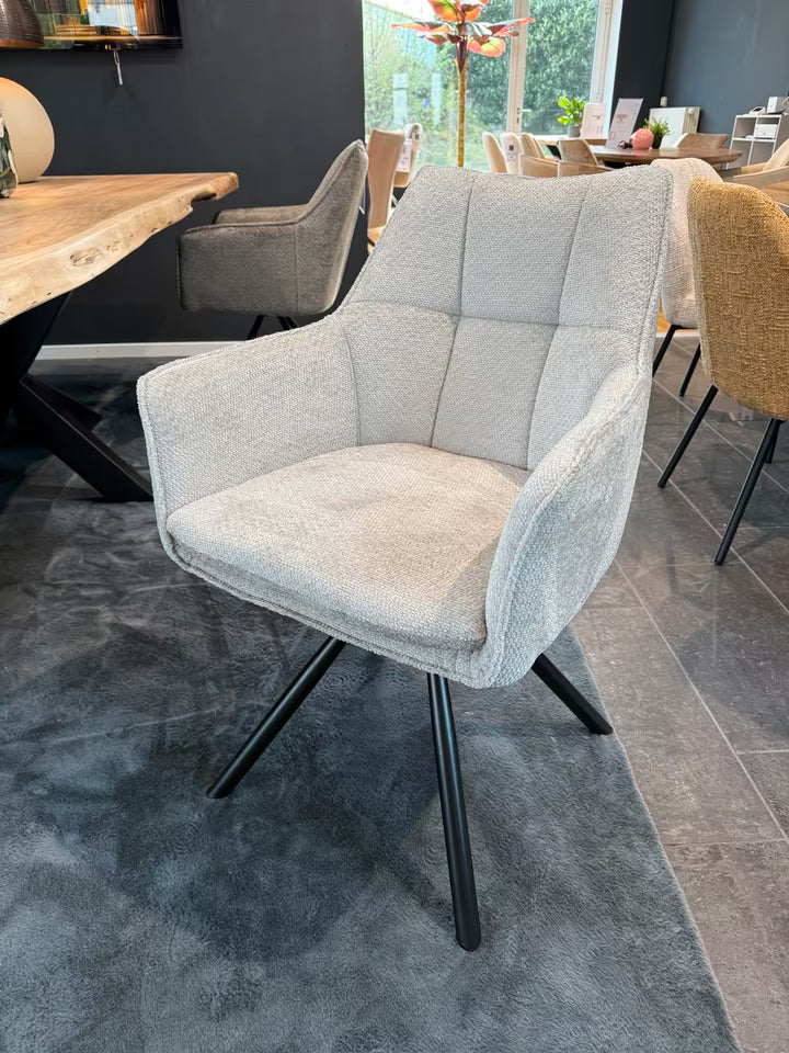 Stuhl LIVANO mit 180-Grad-Drehfunktion